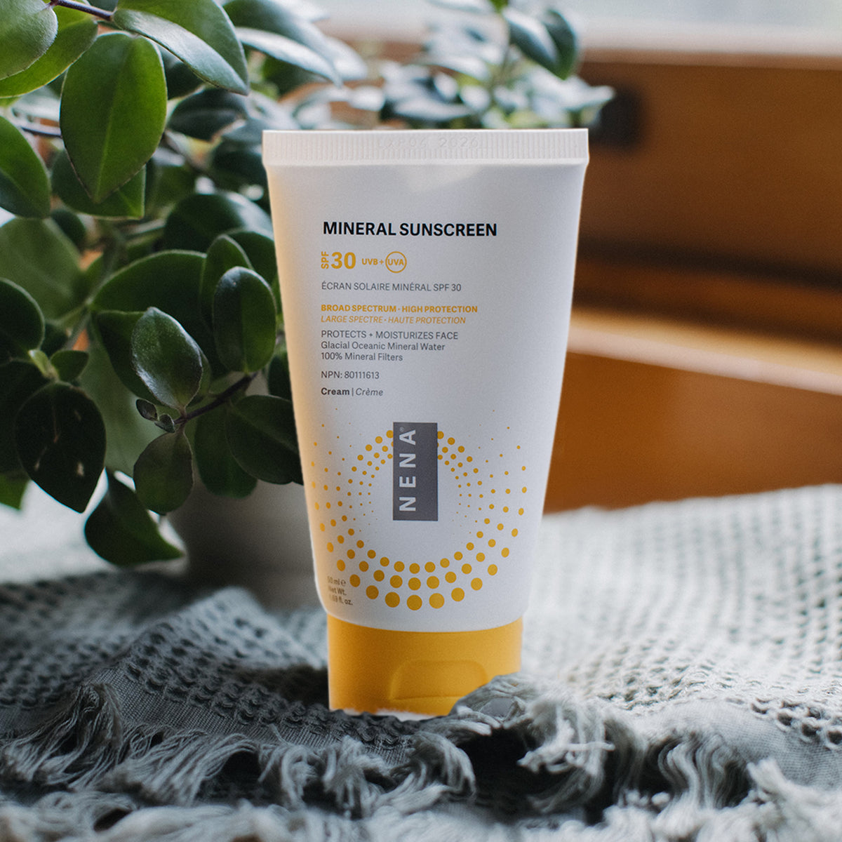 NENA 100% Mineral Sunscreen  |UVB + UVA Protection lighweight cream